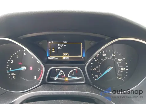 2016 Ford Focus Se z USA, uszkodzony, nr VIN 1FADP3F24GL262223